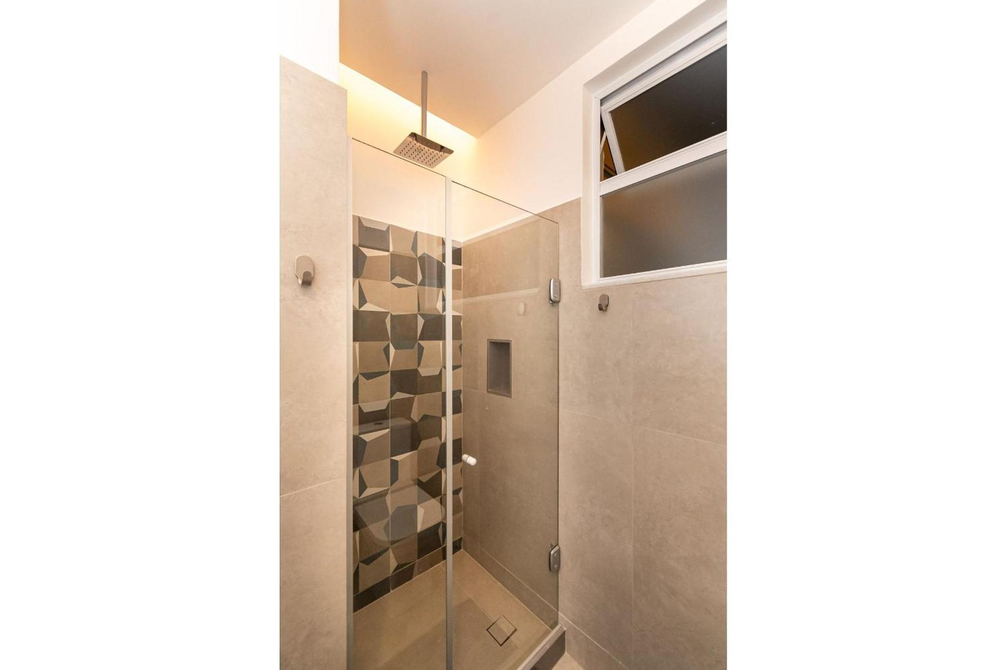 2qtos A 300m Da De Ipanema | Vp 318/310 Apartemen *